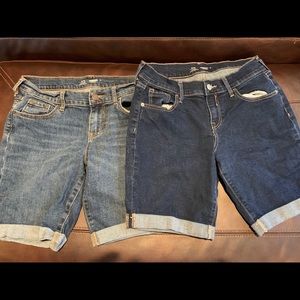 2 pair Women’s Old Navy shorts- sold as a lot